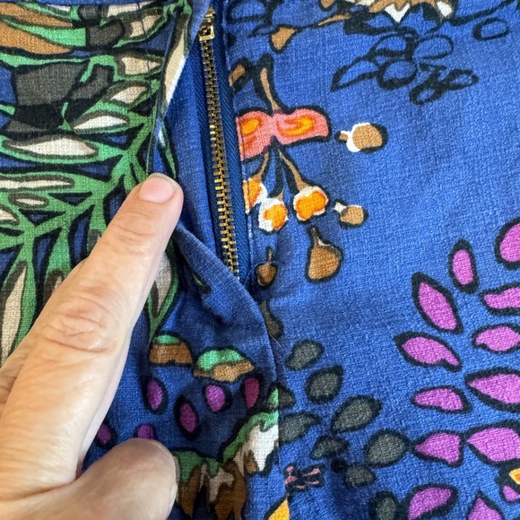 J crew blue & Orange floral cotton shorts - Picture 3 of 15